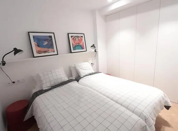 Lejlighed Moderno Y Sofisticado Con Vistas A La Ciudad Bilbao